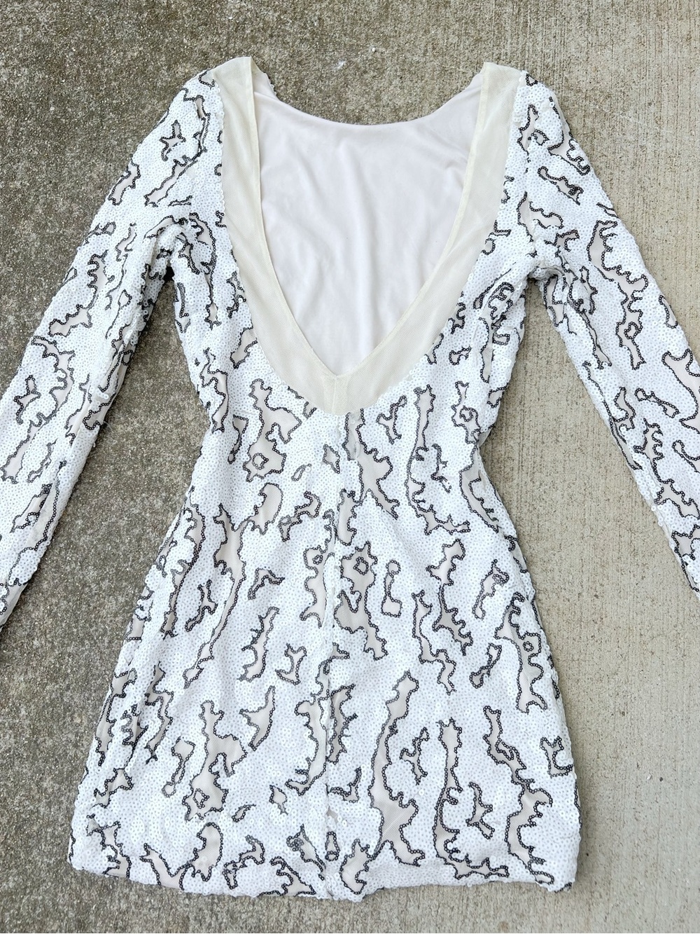 Zara White Sequin Open Back long Sleeve Bodycon Mini Dress Small